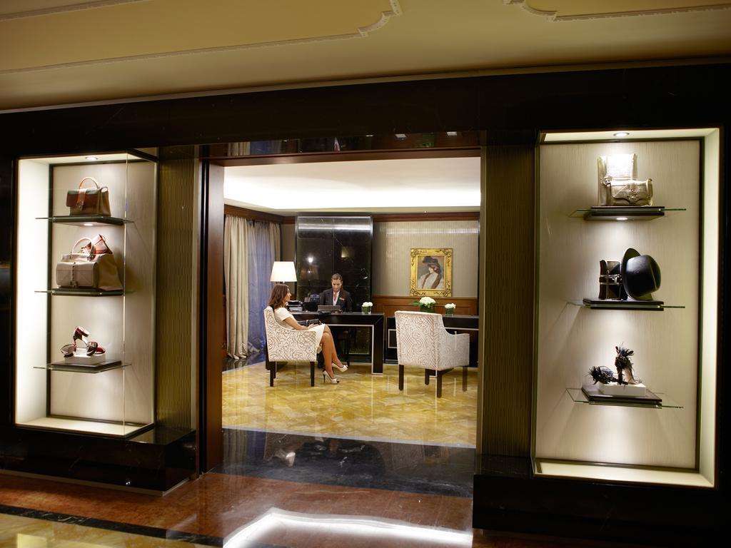 Baglioni Hotel Carlton - The Leading Hotels Of The World Milano Dış mekan fotoğraf