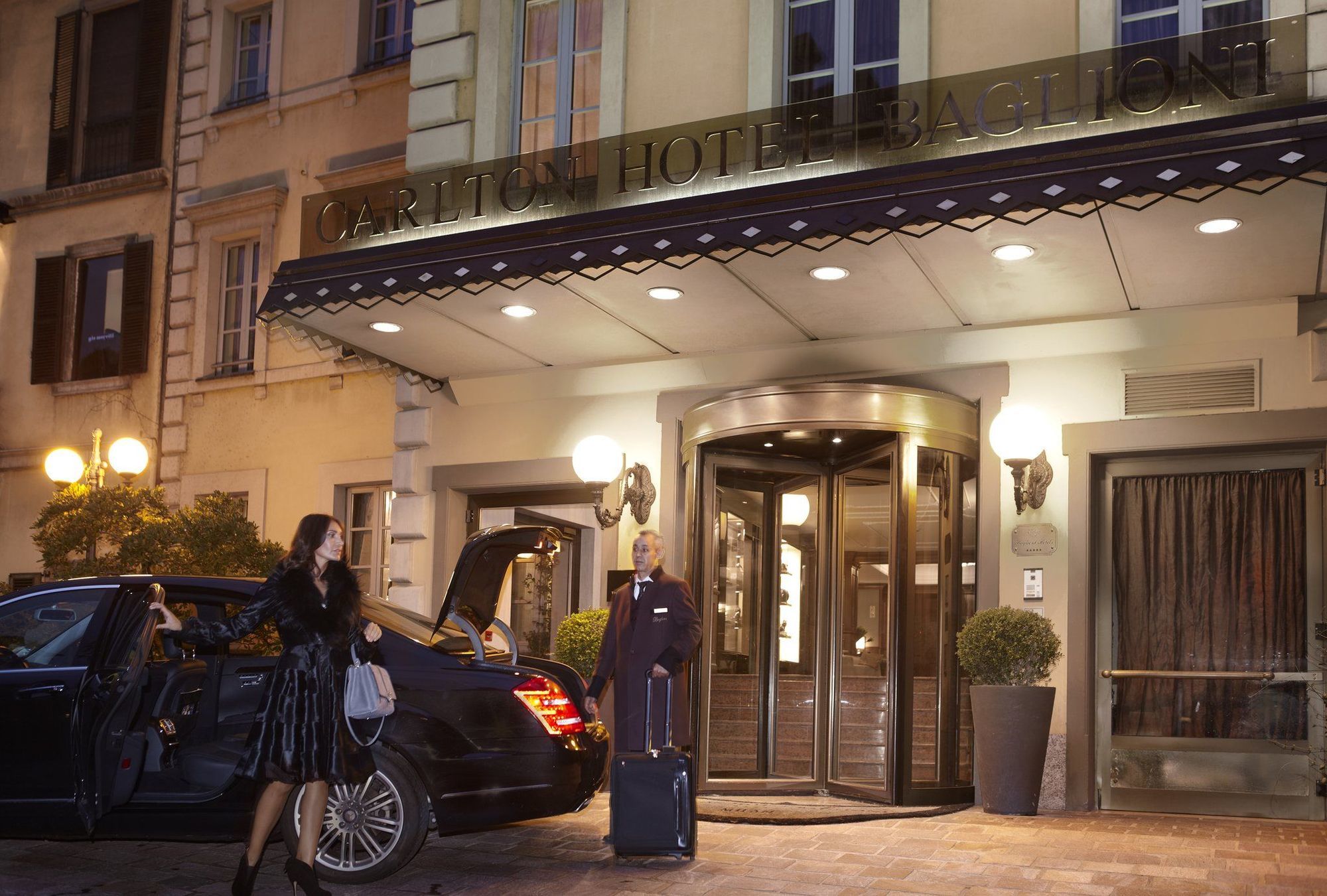 Baglioni Hotel Carlton - The Leading Hotels Of The World Milano Dış mekan fotoğraf