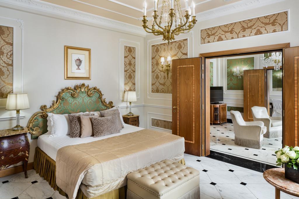 Baglioni Hotel Carlton - The Leading Hotels Of The World Milano Dış mekan fotoğraf