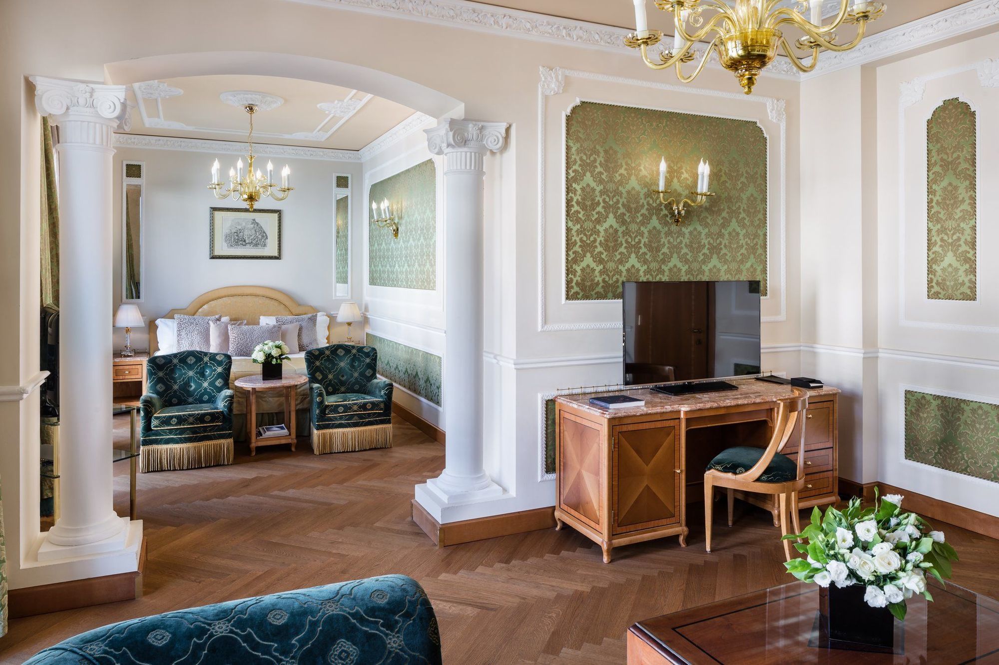Baglioni Hotel Carlton - The Leading Hotels Of The World Milano Dış mekan fotoğraf