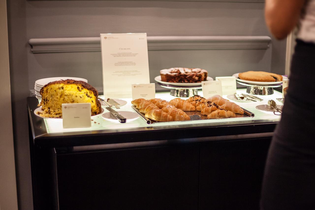 Baglioni Hotel Carlton - The Leading Hotels Of The World Milano Dış mekan fotoğraf